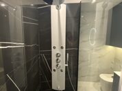 Bany de contrastos blanc i negre
